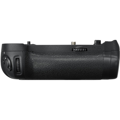 nikon_mb_d18_multi_power_battery_1503543023_1357398.jpg Nikon MB-D18 Battery Grip - Image 1